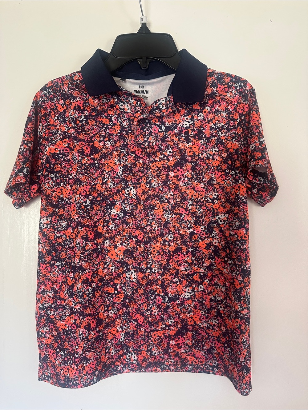 Under Armour Boys Floral Polo in Navy and orange youth medium euc!